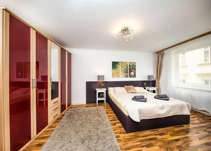 Cosy Near Stephansplatz Апартаменты *