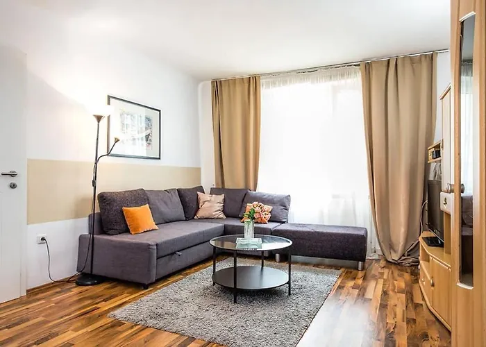 Cosy Near Stephansplatz Апартаменты *